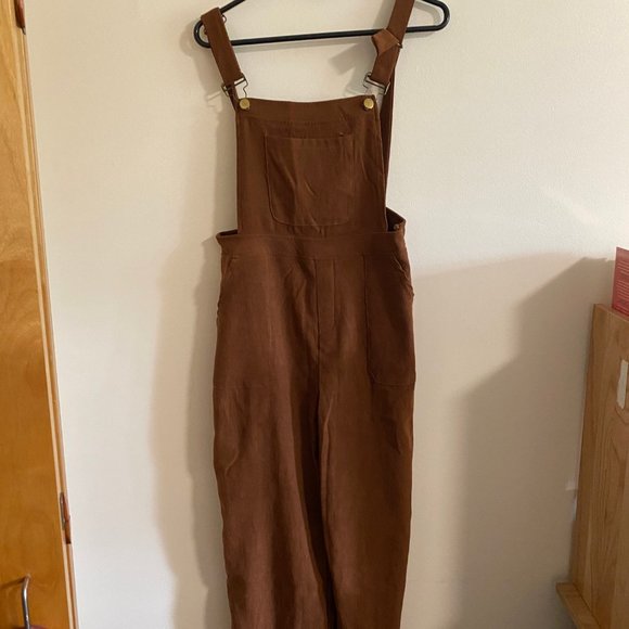 Orange Backless Suspender Jumpsuit - Picture 2 of 4